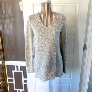 LOFT V-neck Knit Sweater